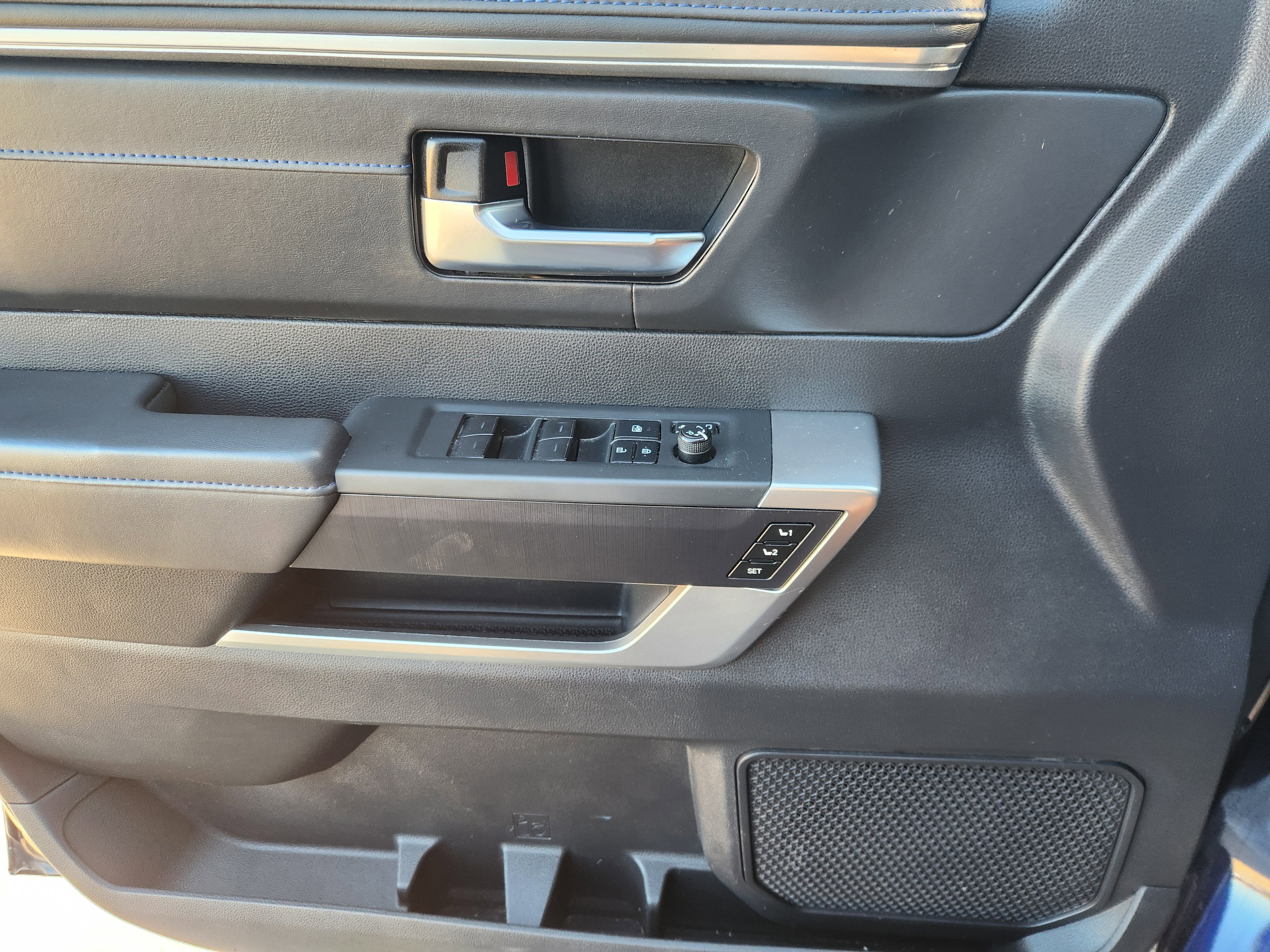 2022 Toyota Tundra Platinum