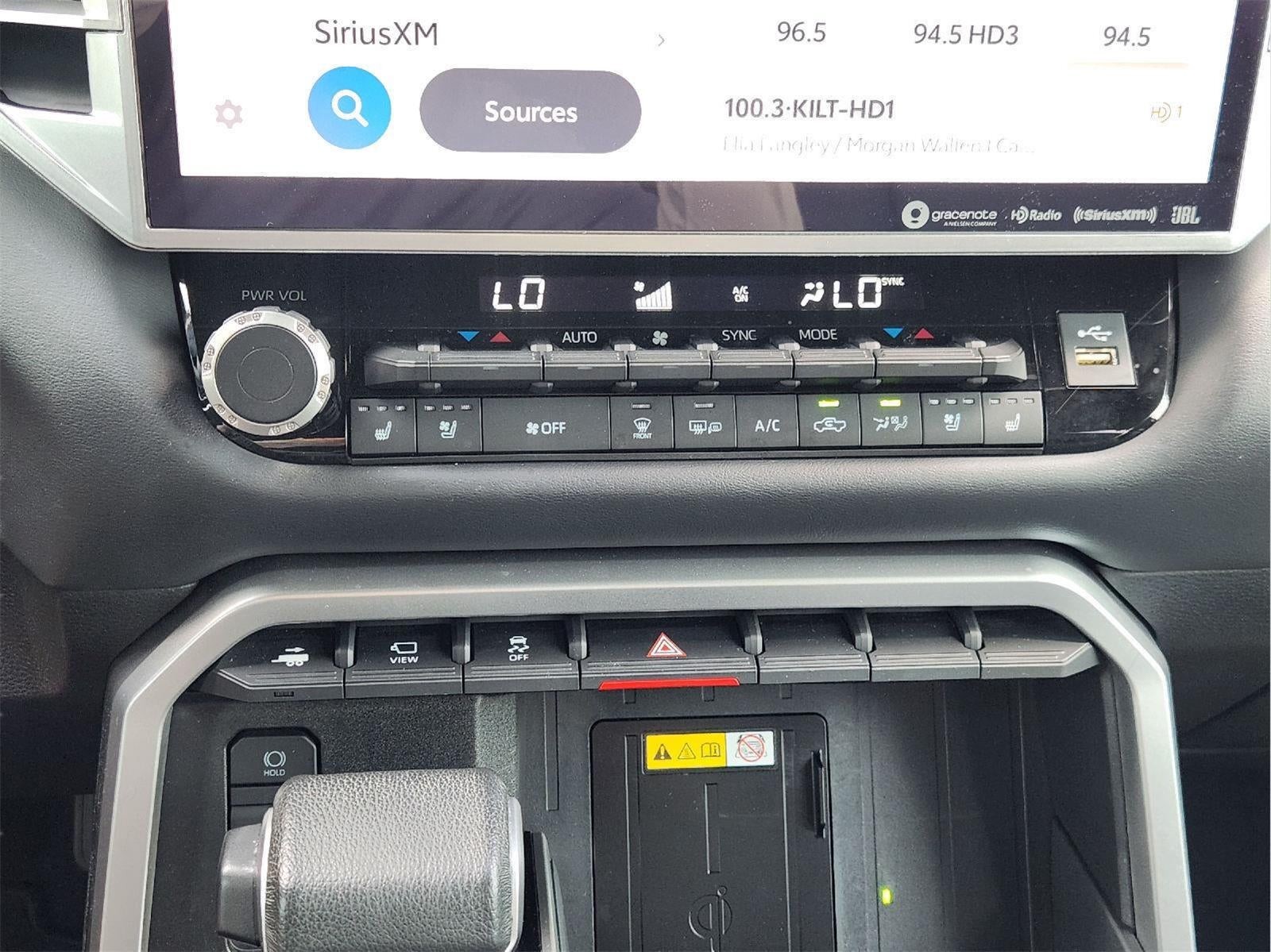 2023 Toyota Tundra Platinum HV