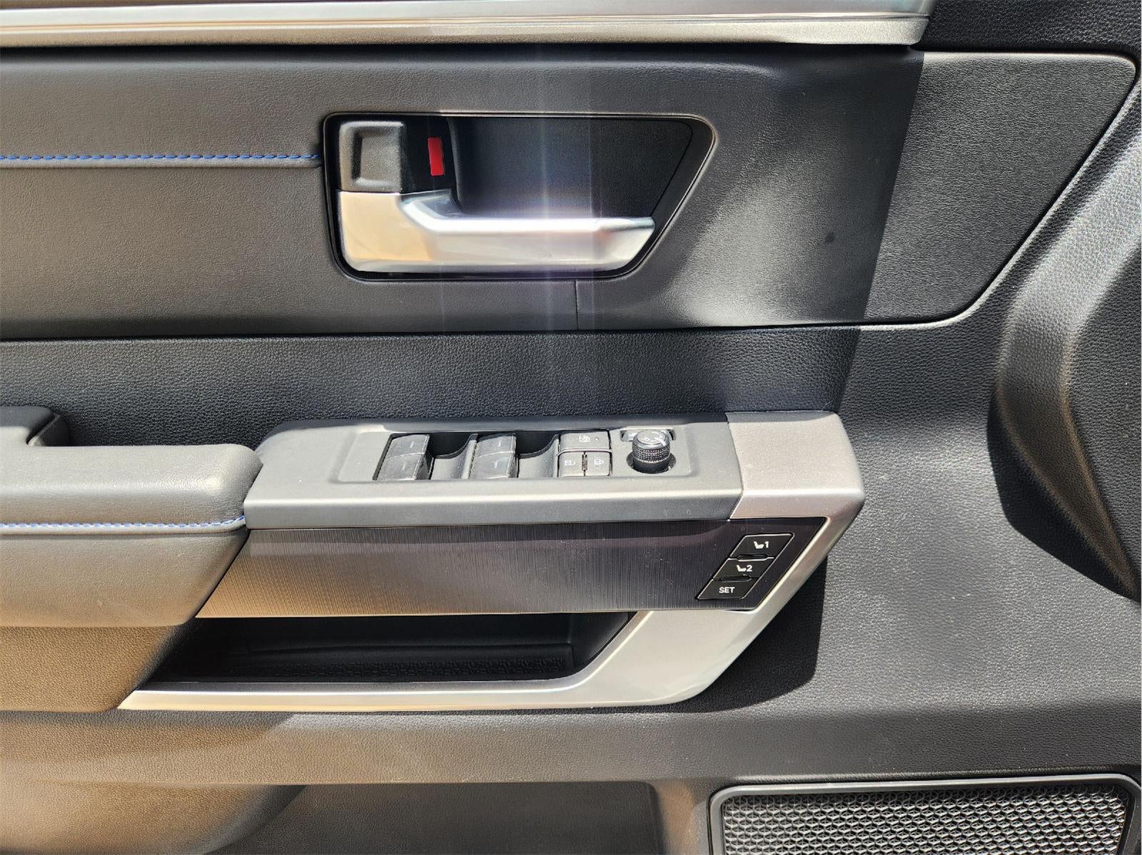 2023 Toyota Tundra Platinum HV