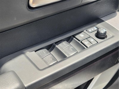 2023 Toyota Tundra Platinum HV