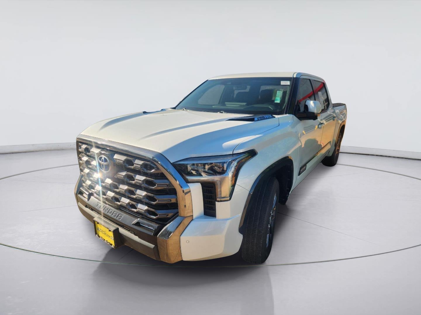 2023 Toyota Tundra Platinum HV