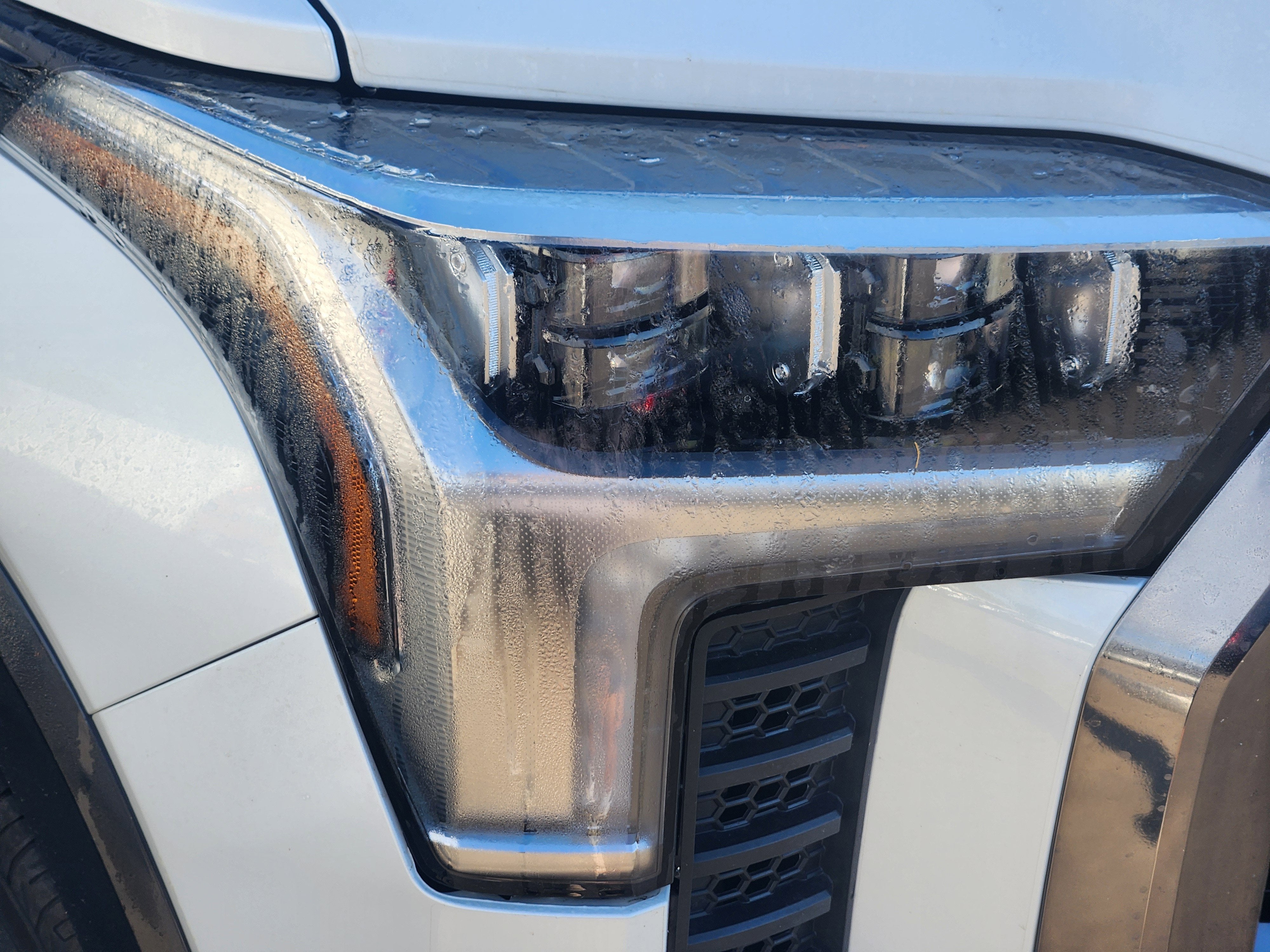 2024 Toyota Tundra Hybrid Platinum