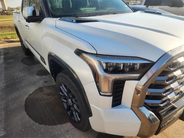 2024 Toyota Tundra Hybrid Platinum