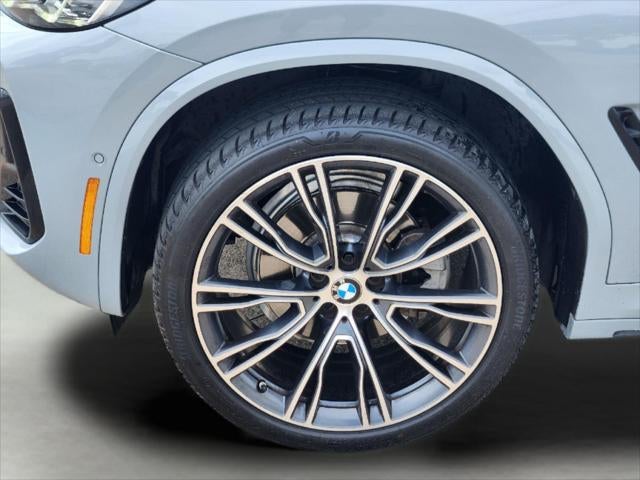 2024 BMW X4 xDrive30i