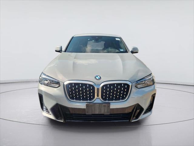 2024 BMW X4 xDrive30i