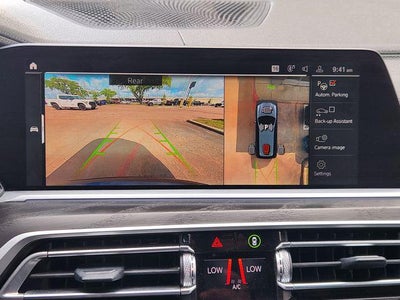 2022 BMW X7 M50i