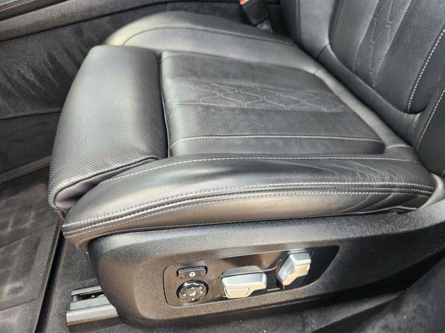 2022 BMW X7 M50i