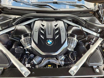 2022 BMW X7 M50i