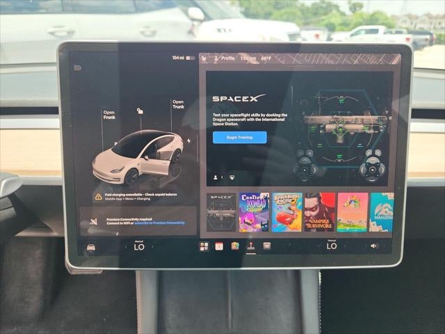 2023 Tesla 3 Base