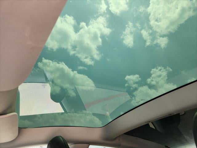 2023 Tesla 3 Base