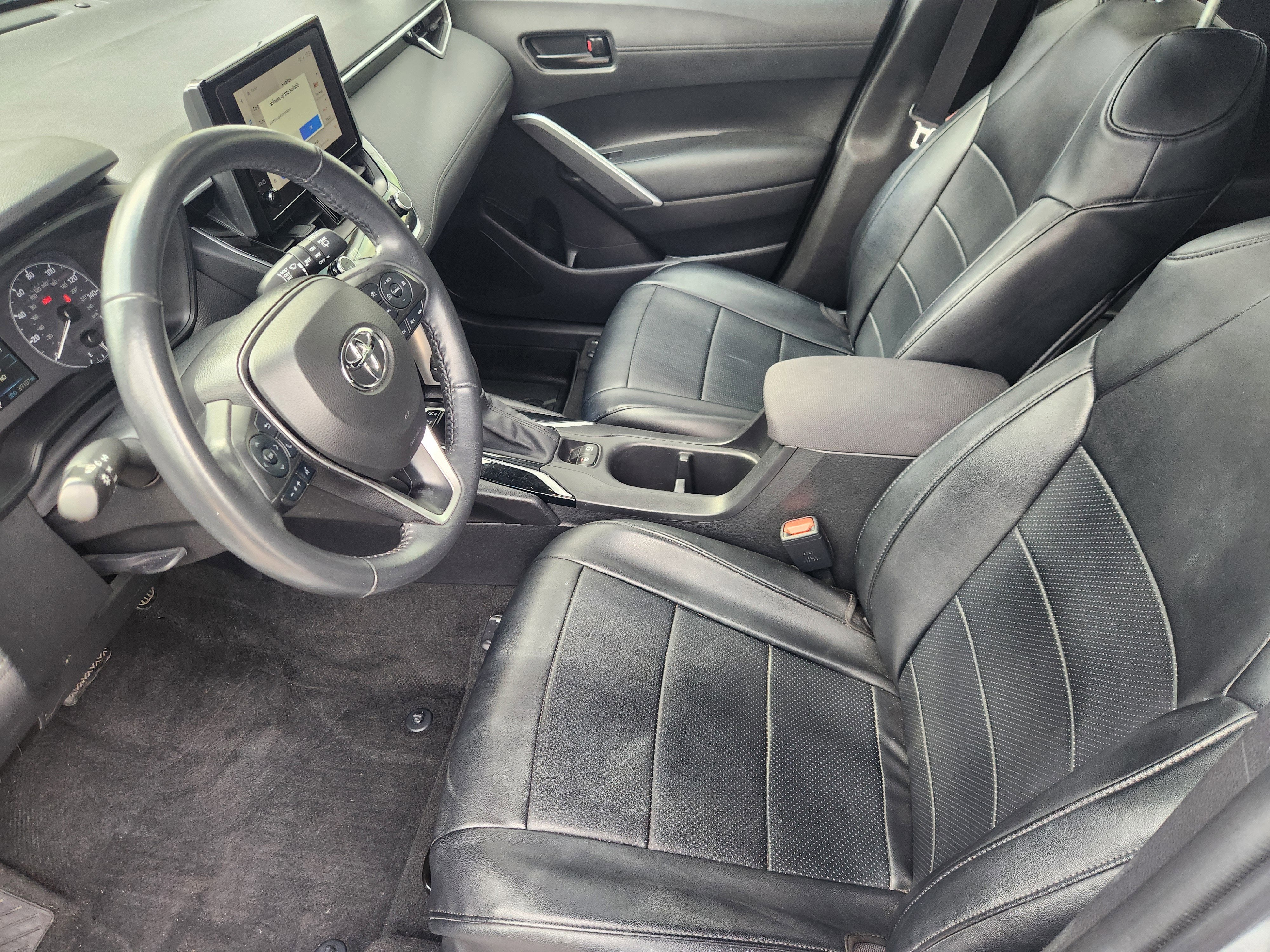 2023 Toyota Corolla Cross LE