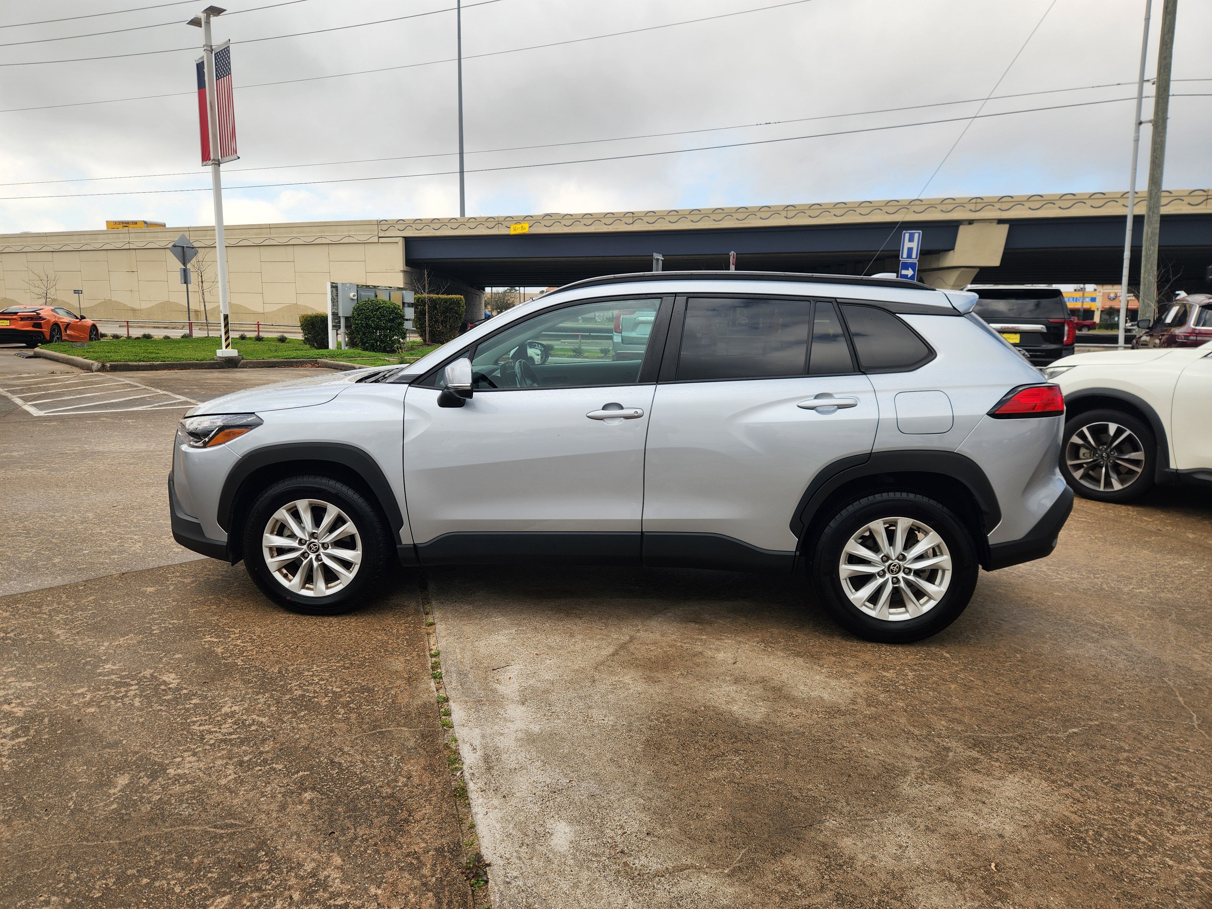 2023 Toyota Corolla Cross LE