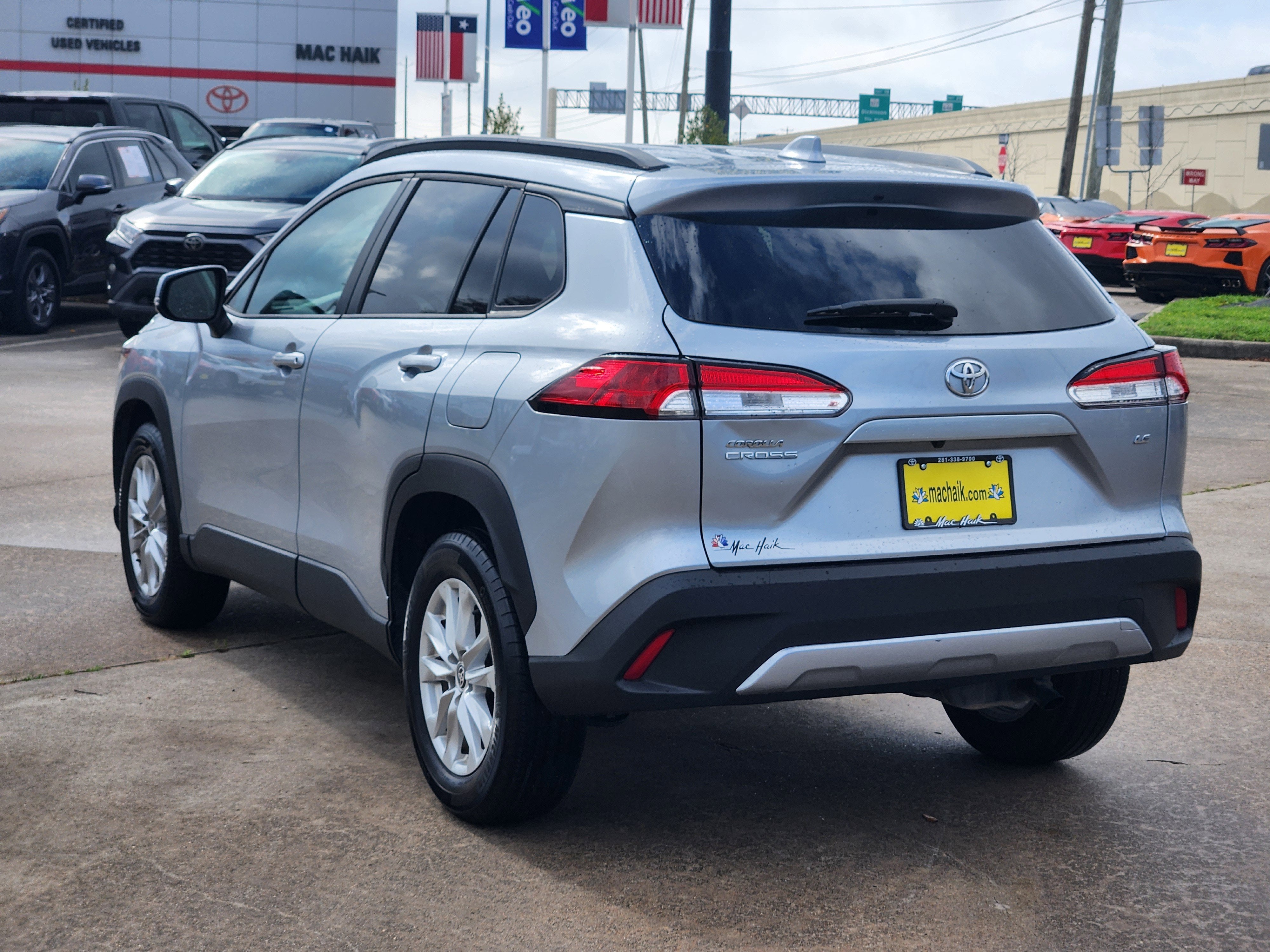 2023 Toyota Corolla Cross LE