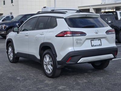 2026 Toyota Corolla Cross LE