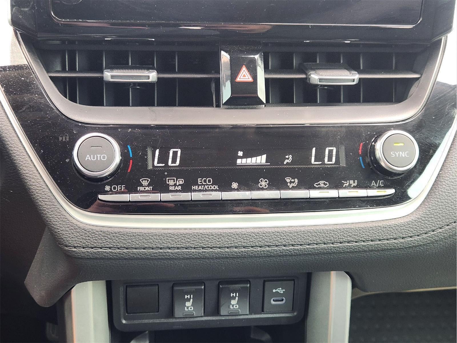 2024 Toyota Corolla Cross XLE
