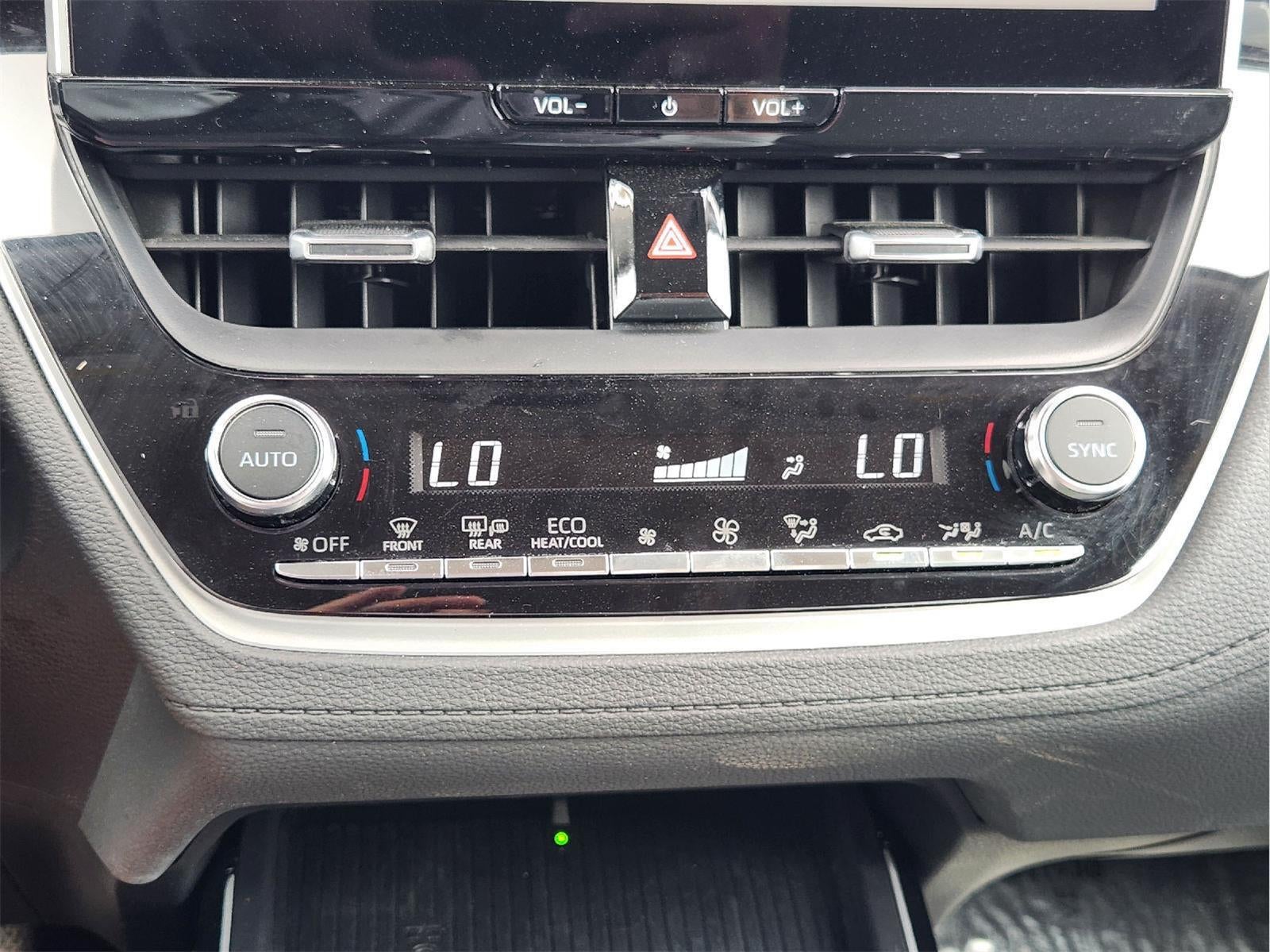 2026 Toyota Corolla Cross XLE - Photo 18