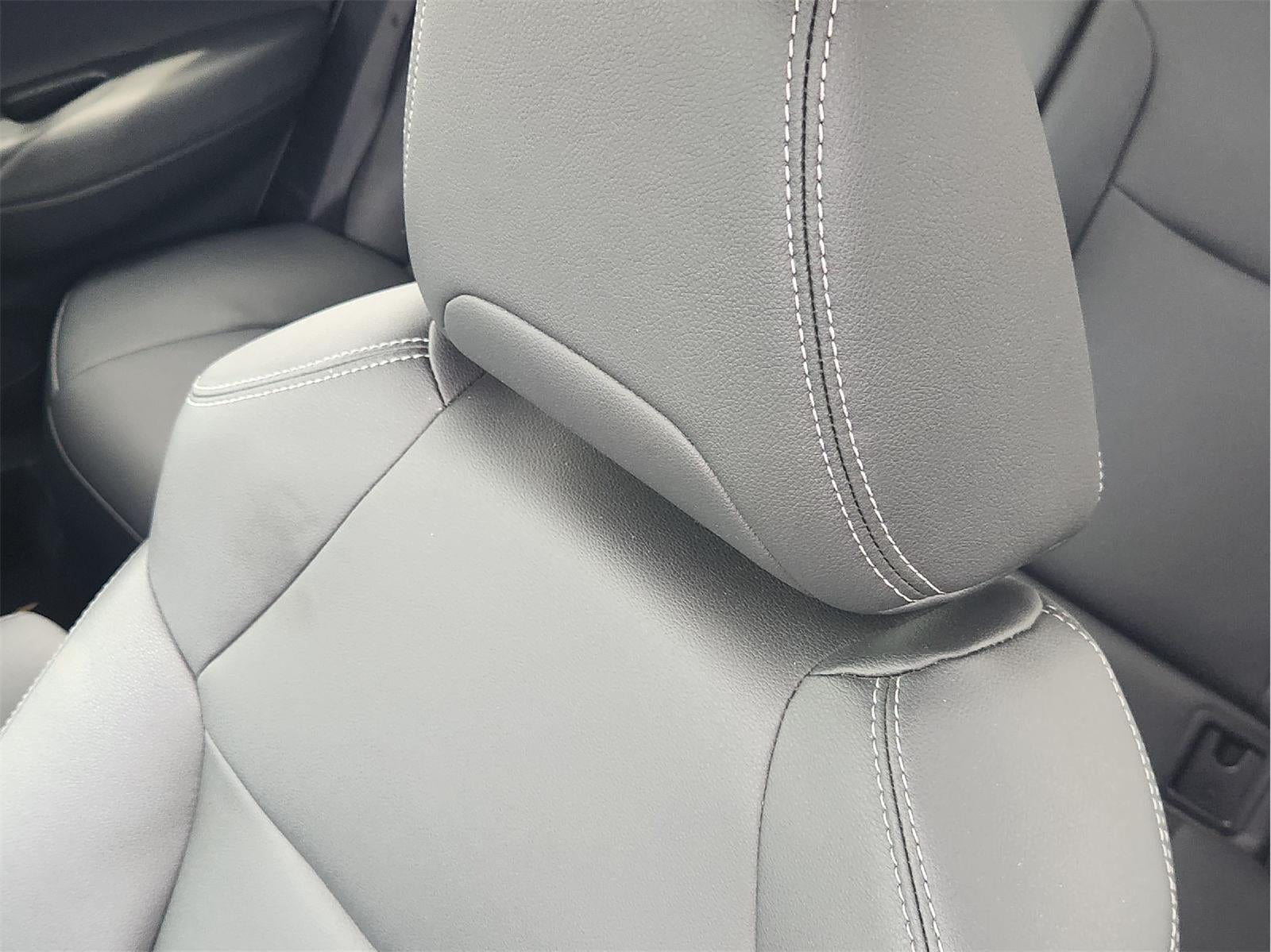2026 Toyota Corolla Cross XLE - Photo 25