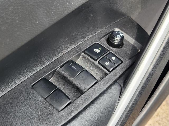 2026 Toyota Corolla Cross XLE - Photo 56