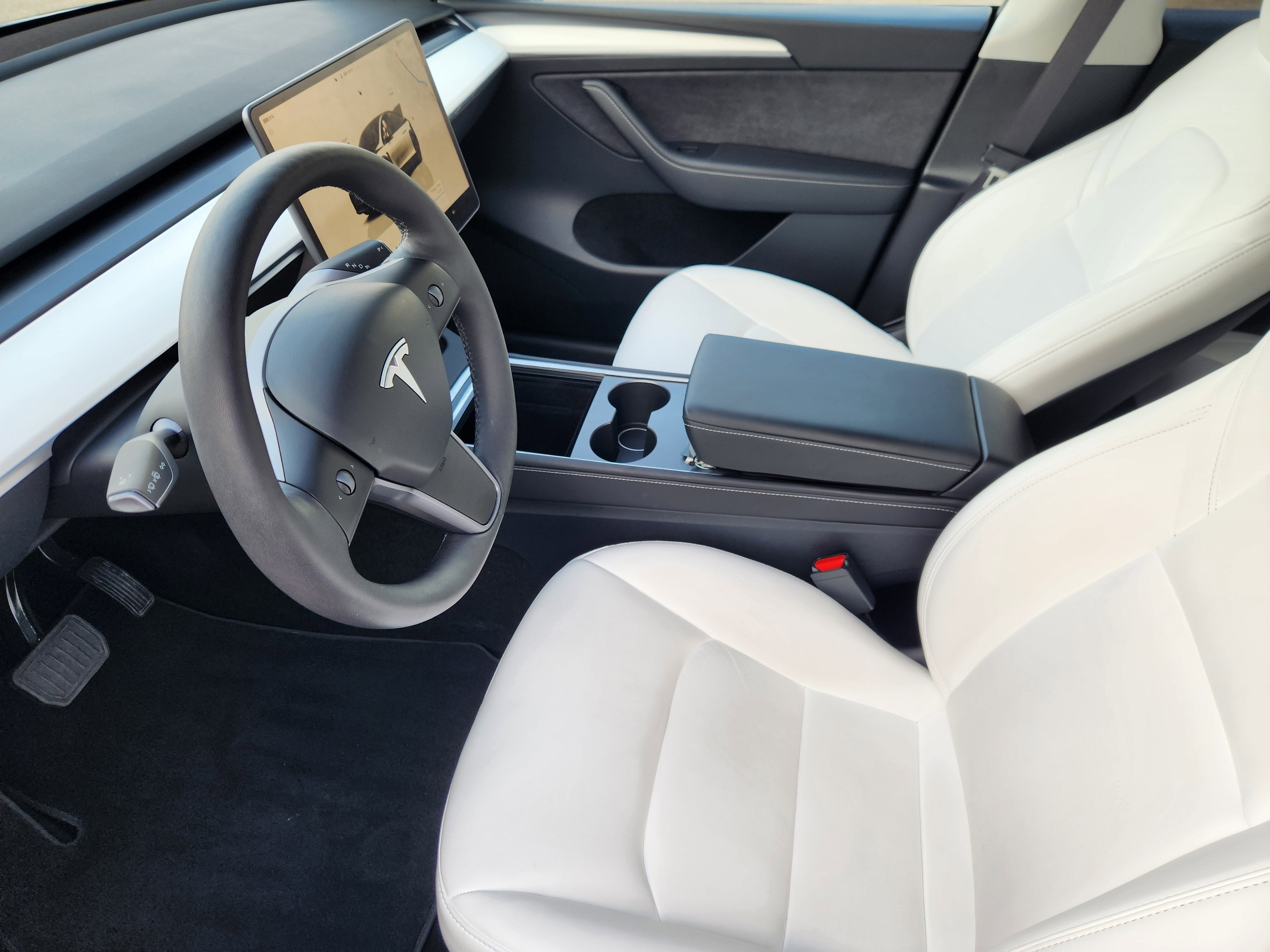 2025 Tesla Model Y Long Range