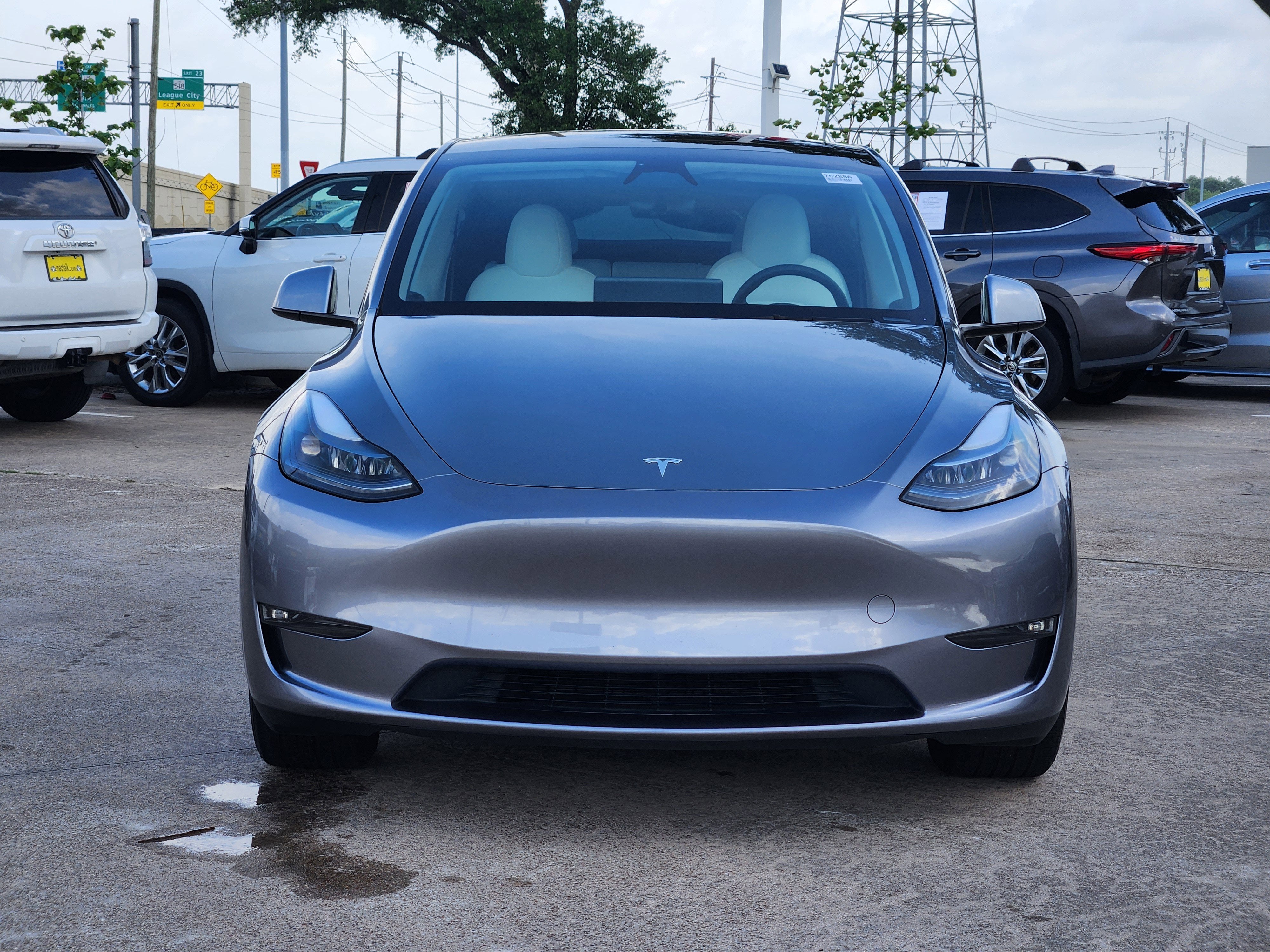 2025 Tesla Model Y Long Range