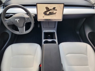 2025 Tesla Model Y Long Range