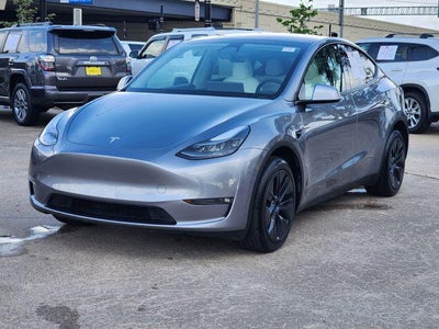 2025 Tesla Model Y Long Range