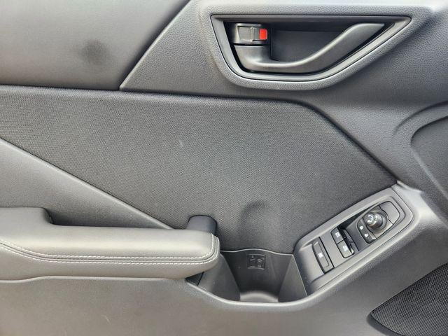 2026 Toyota GR86 Base PREMIUM PAINT