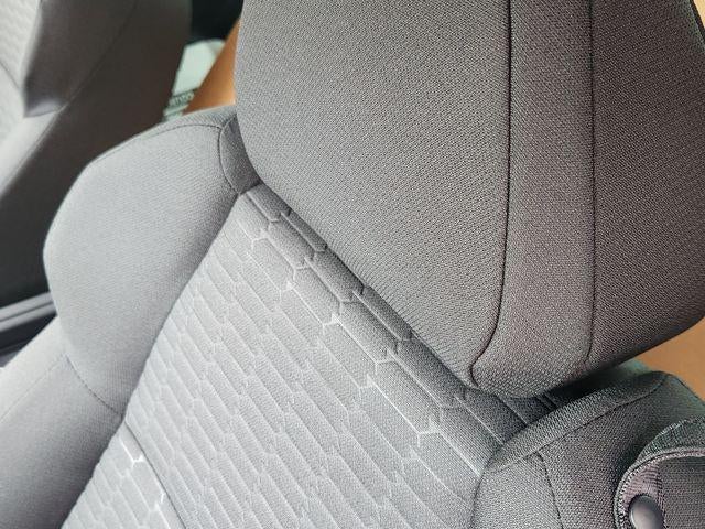 2026 Toyota GR86 Base PREMIUM PAINT