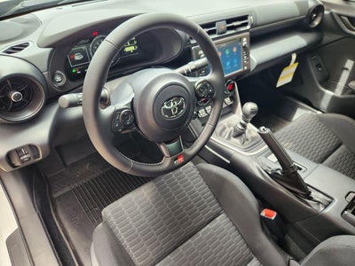 2026 Toyota GR86 Base PREMIUM PAINT