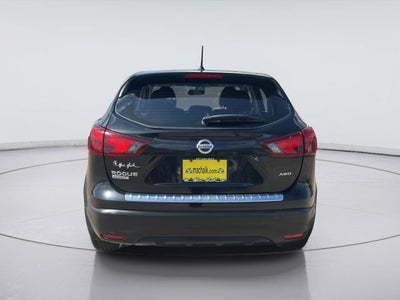 2018 Nissan ROGUE SPORT Base