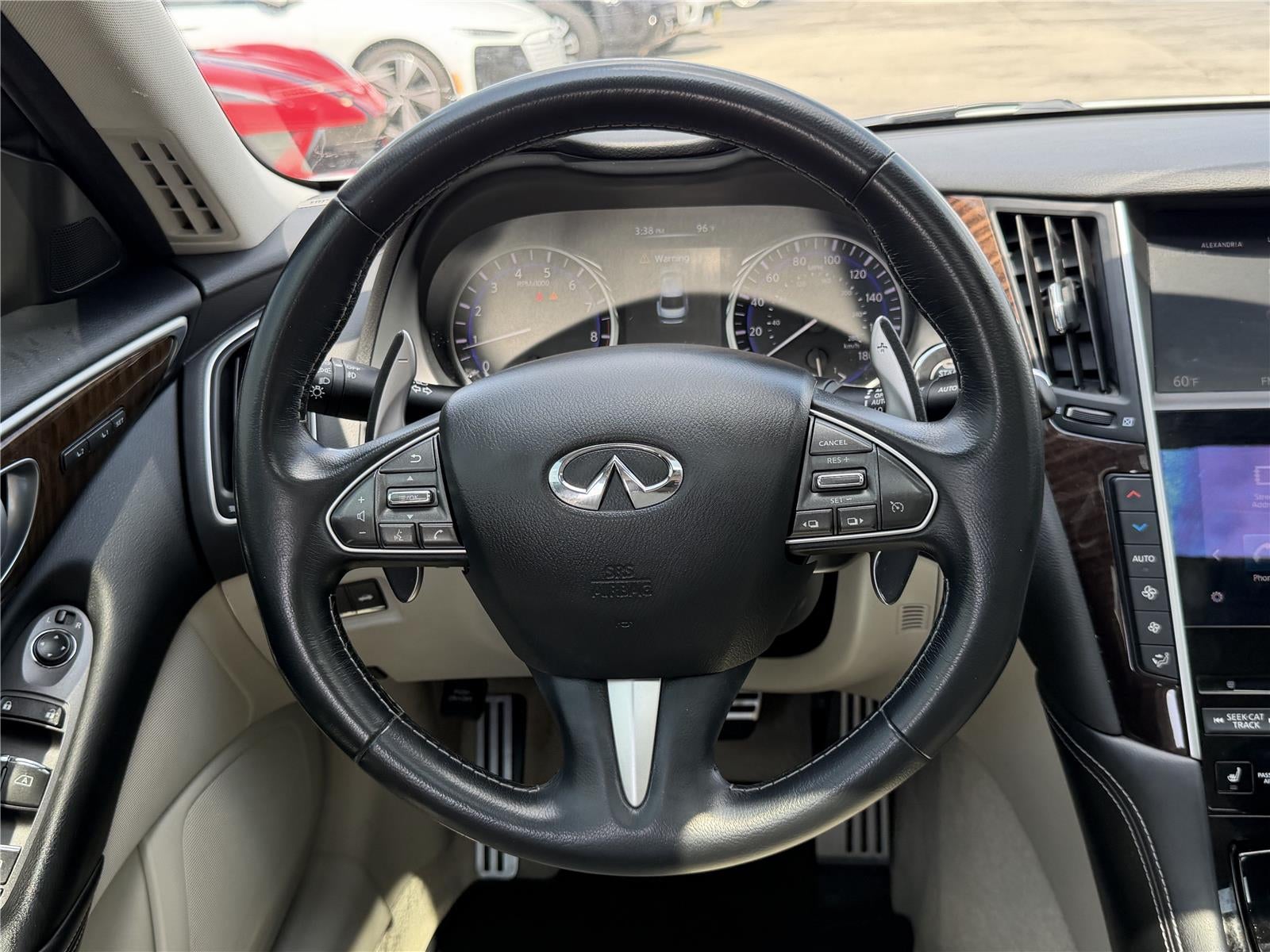 2015 INFINITI Q50 Base