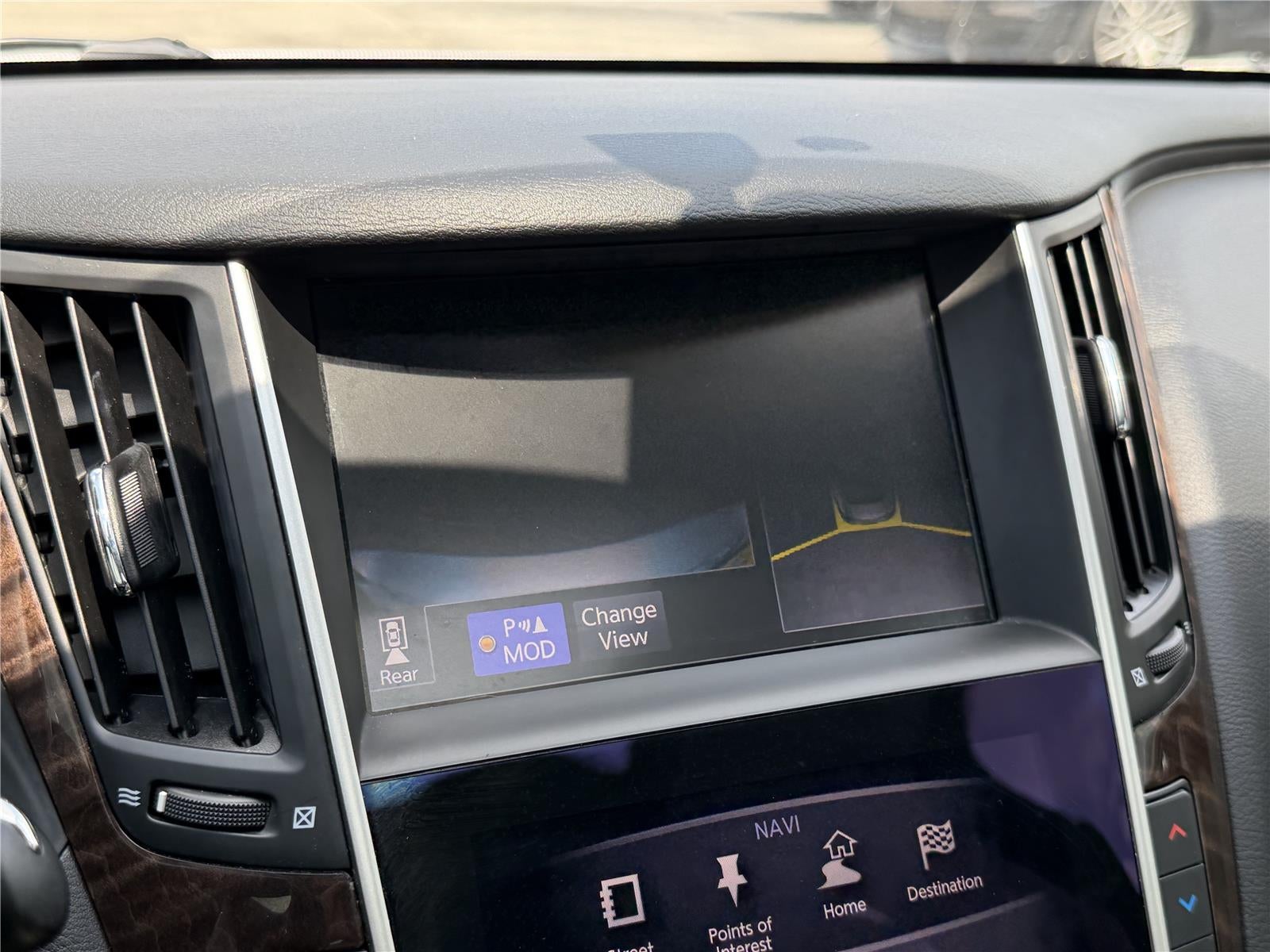 2015 INFINITI Q50 Base
