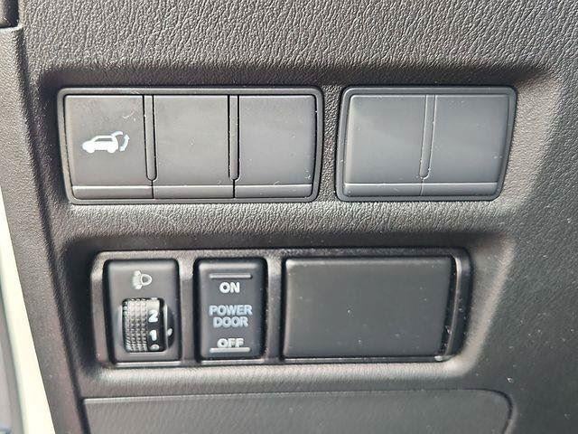 2017 Nissan ARMADA Base