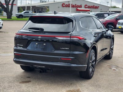 2025 Toyota Crown Signia Limited