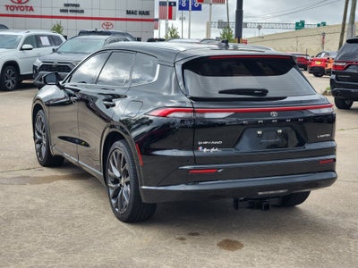 2025 Toyota Crown Signia Limited