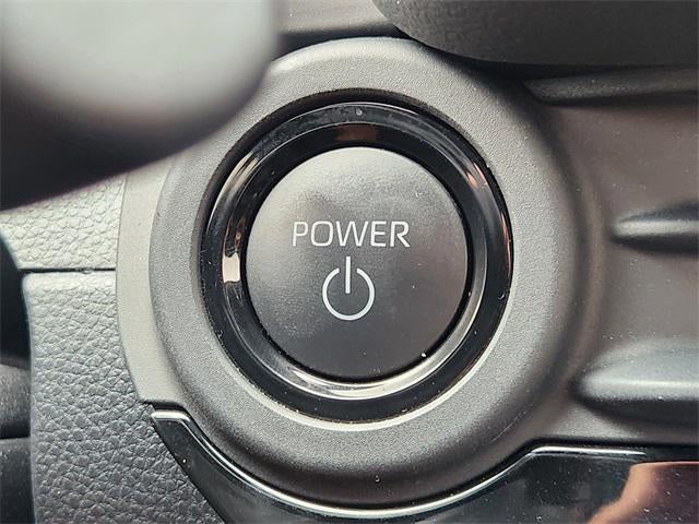 2025 Toyota Crown Signia Limited