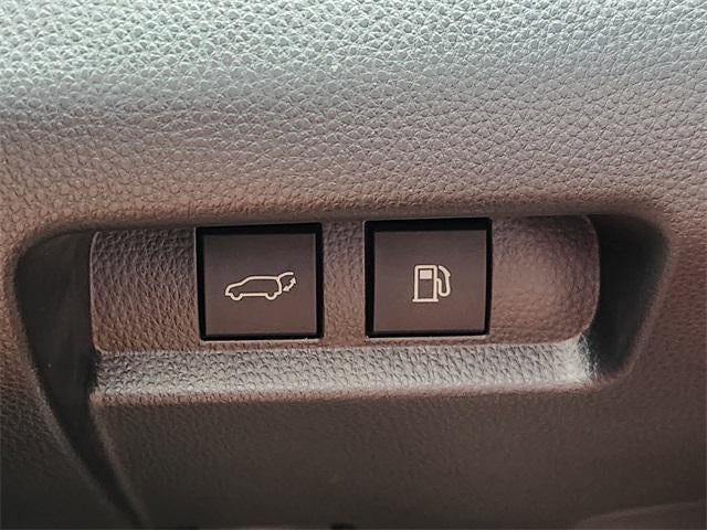 2025 Toyota Crown Signia Limited