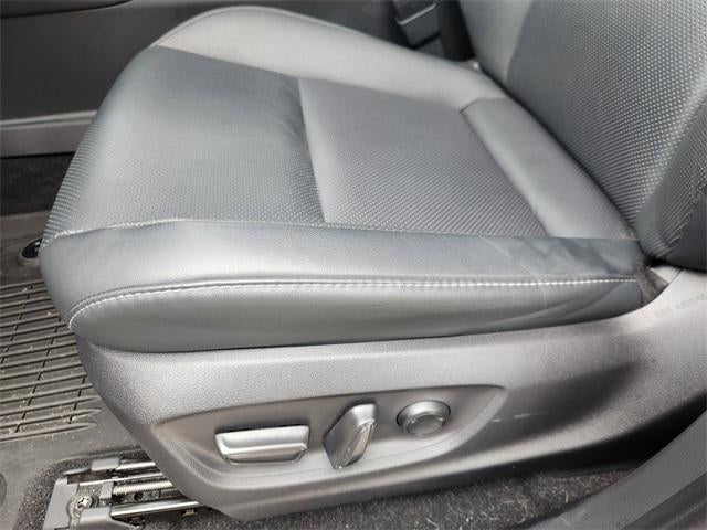 2025 Toyota Crown Signia Limited