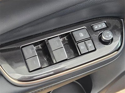 2025 Toyota Crown Signia Limited