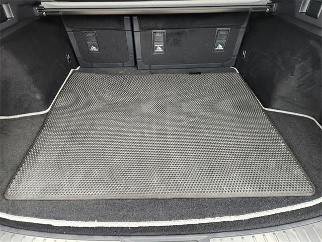 2025 Toyota Crown Signia Limited