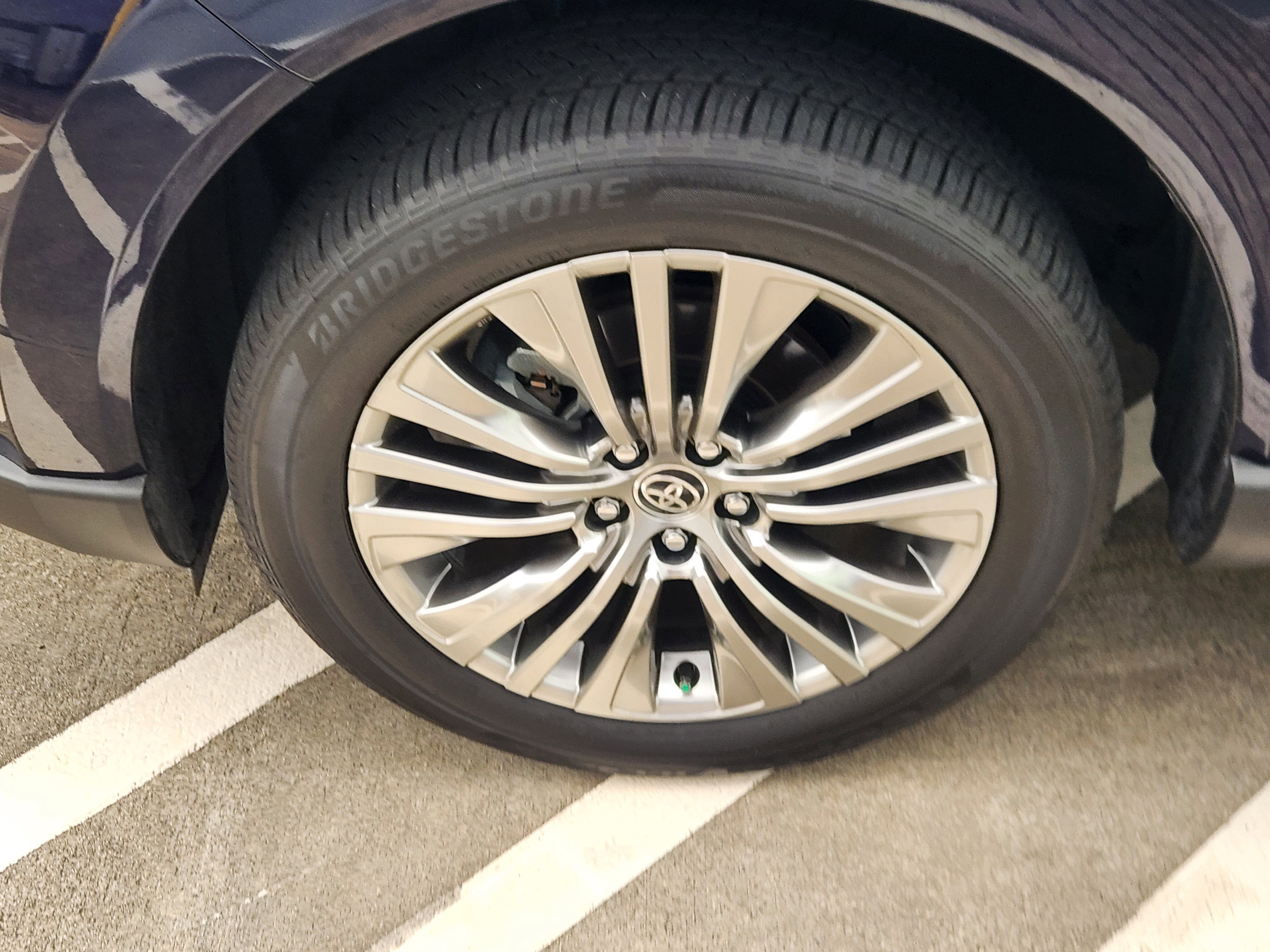 2024 Toyota Venza XLE