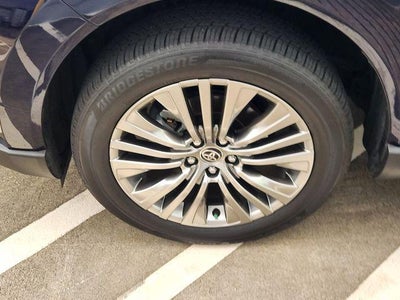 2024 Toyota Venza XLE