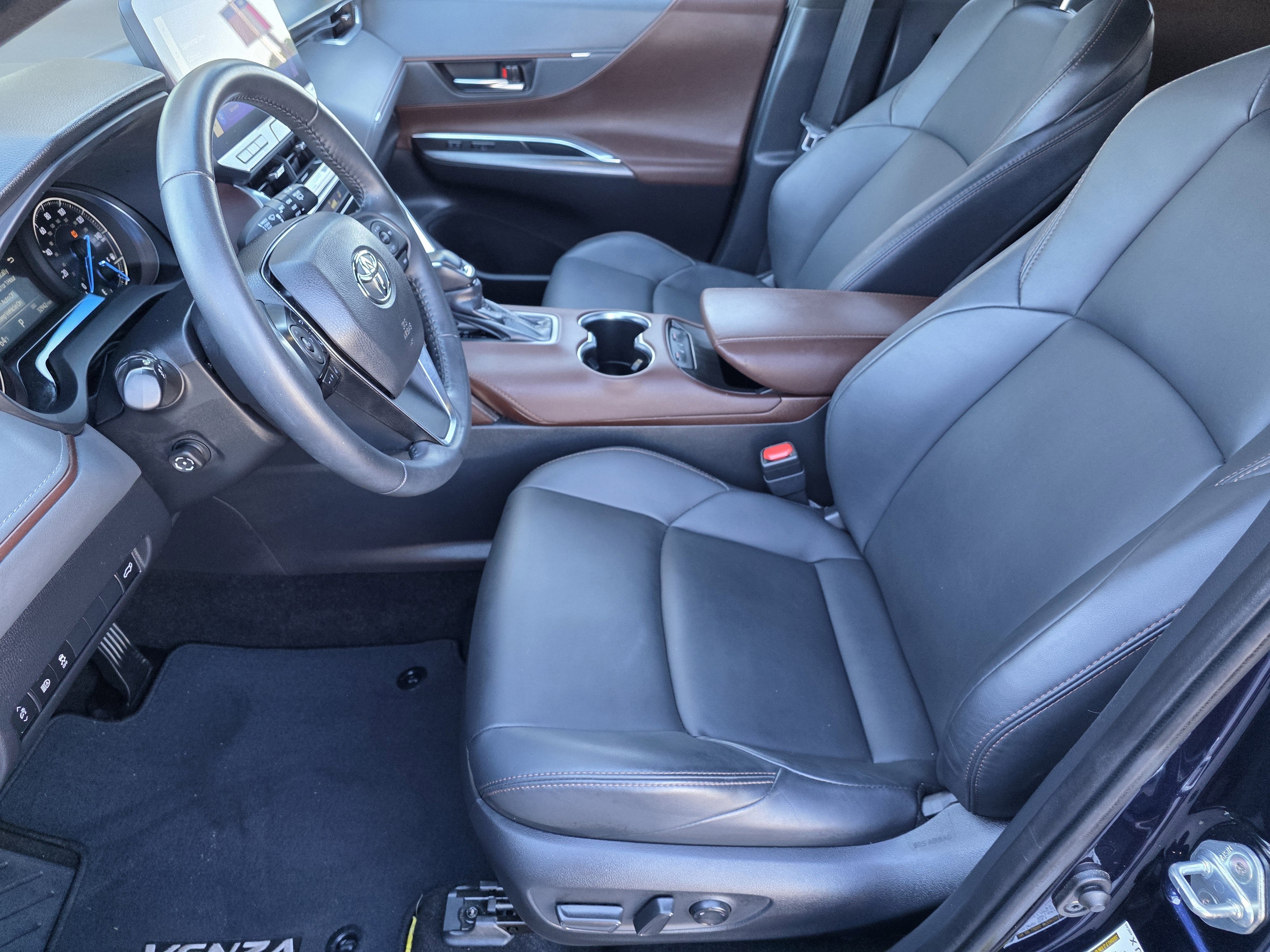 2024 Toyota Venza XLE