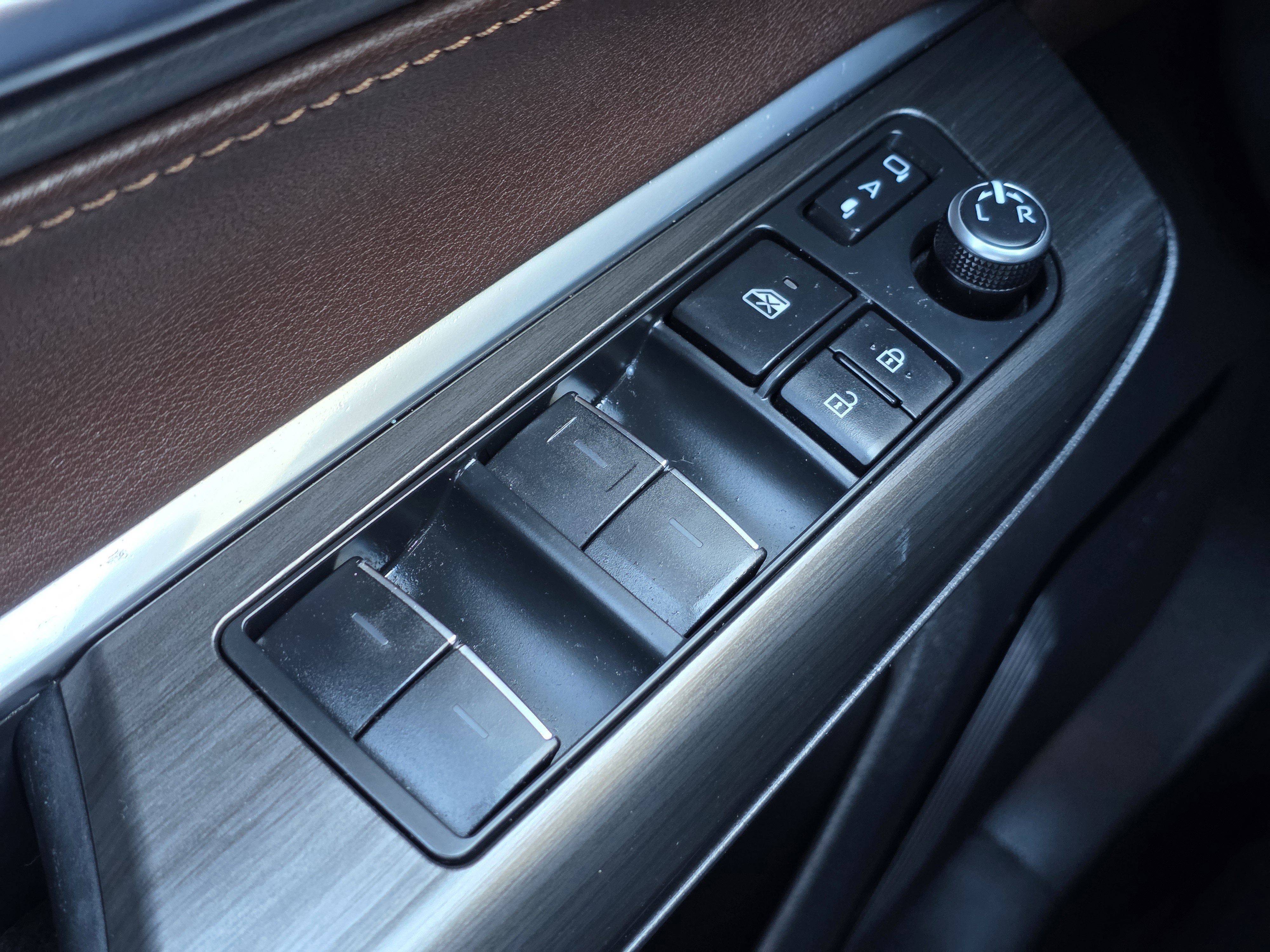 2024 Toyota Venza XLE