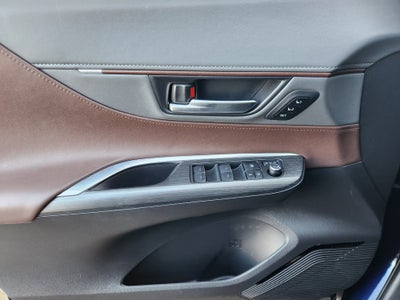 2024 Toyota Venza XLE