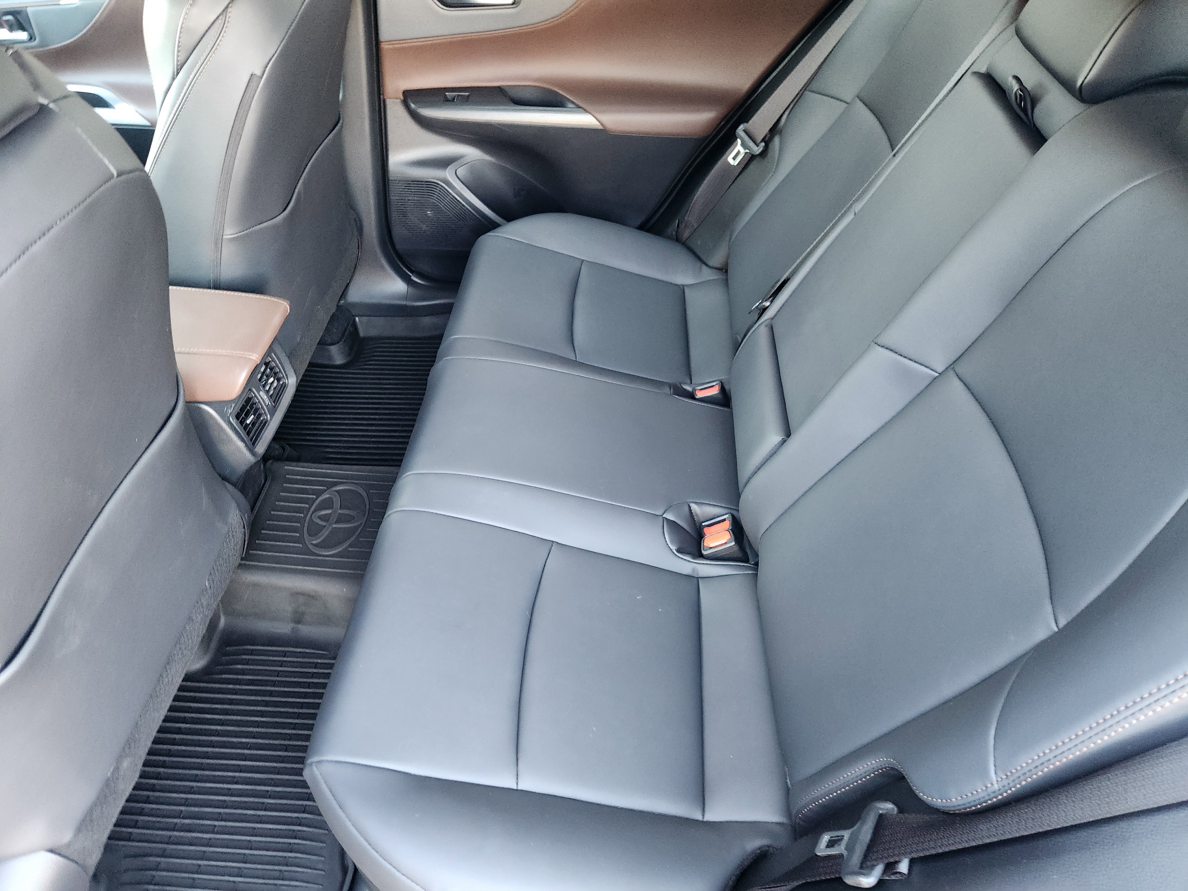 2024 Toyota Venza XLE