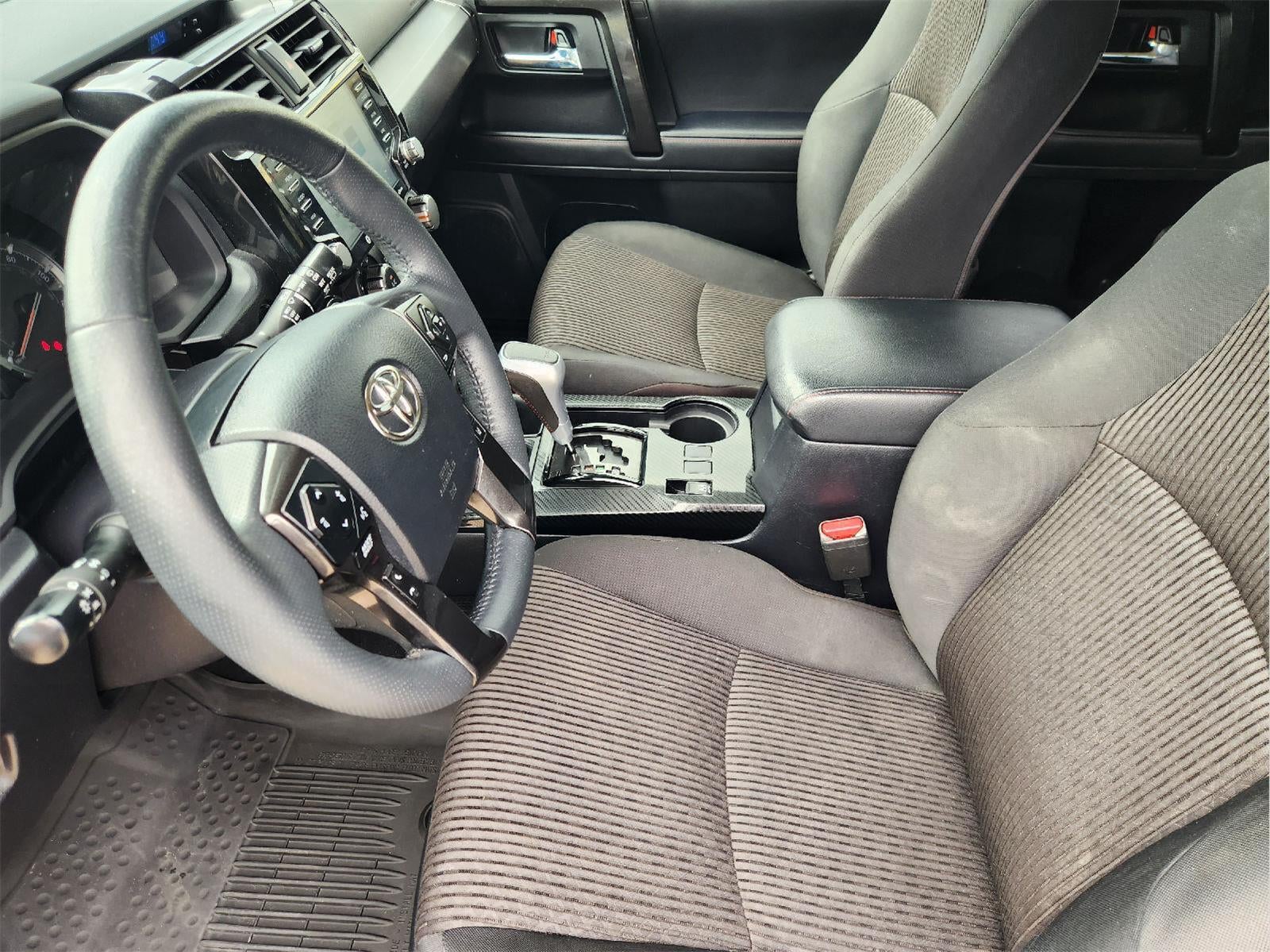 2022 Toyota 4Runner TRD Off-Road