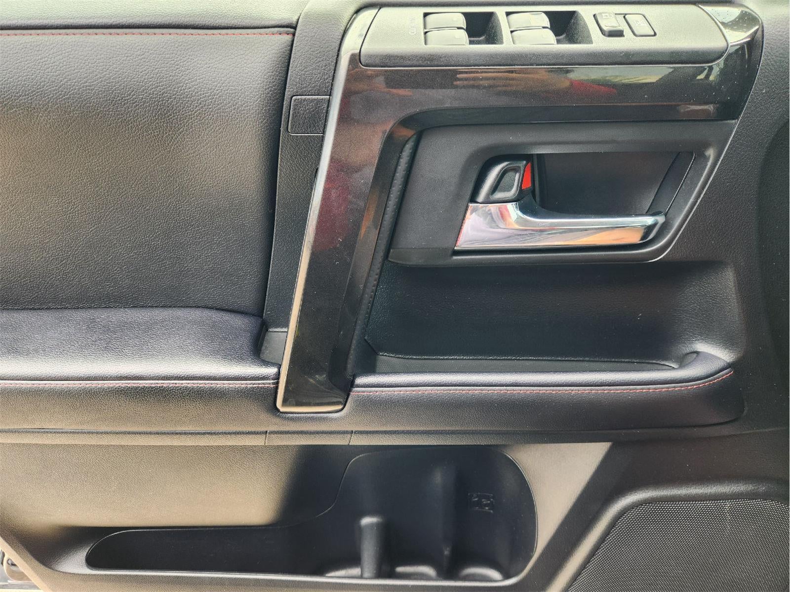 2022 Toyota 4Runner TRD Off-Road