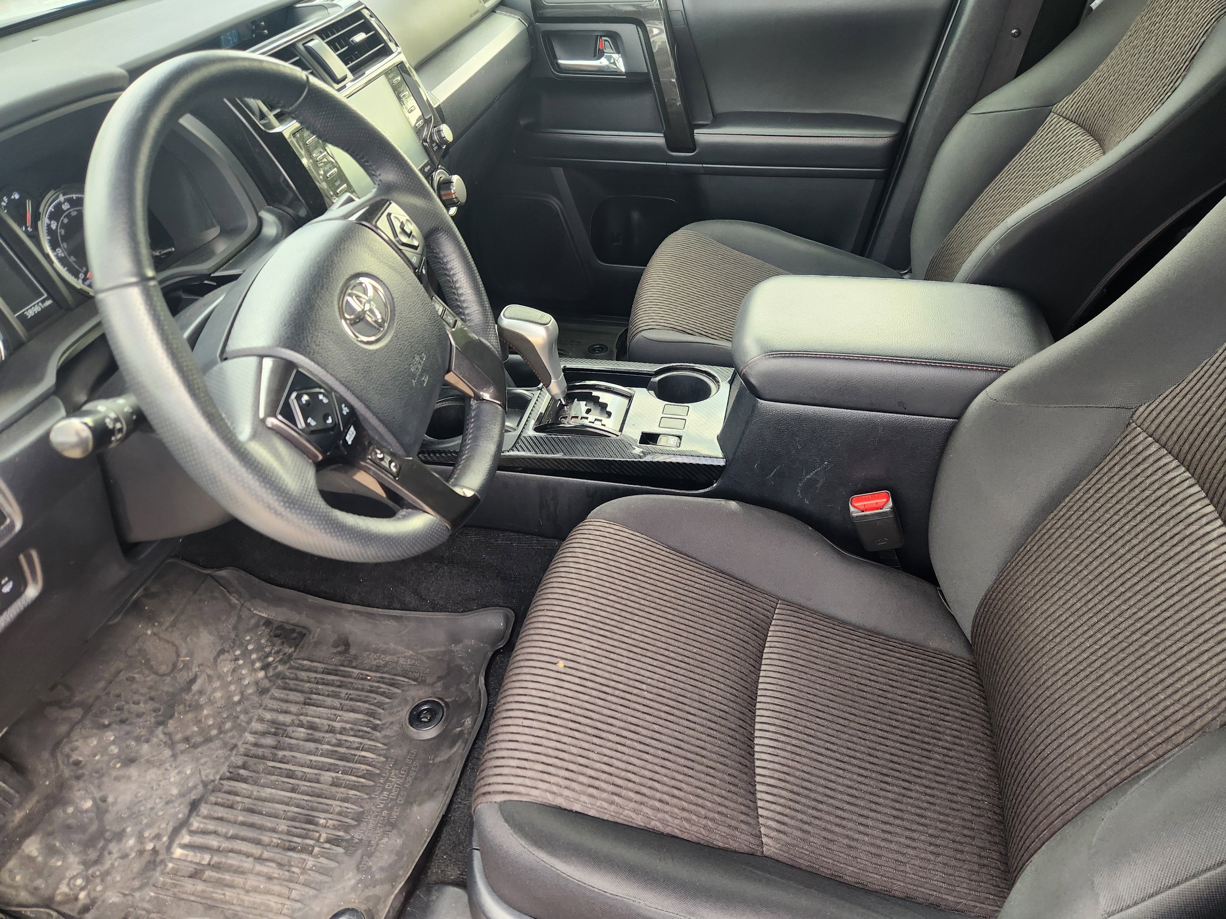 2024 Toyota 4Runner TRD Off-Road