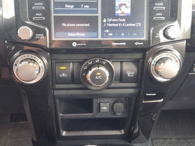 2024 Toyota 4Runner TRD Off-Road